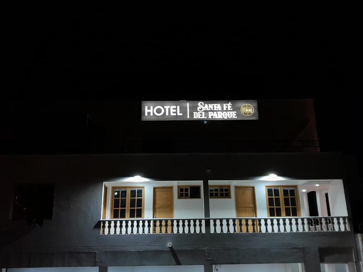 Hotel Santa Fe Del Parque Santa Fe de Antioquia Ngoại thất bức ảnh